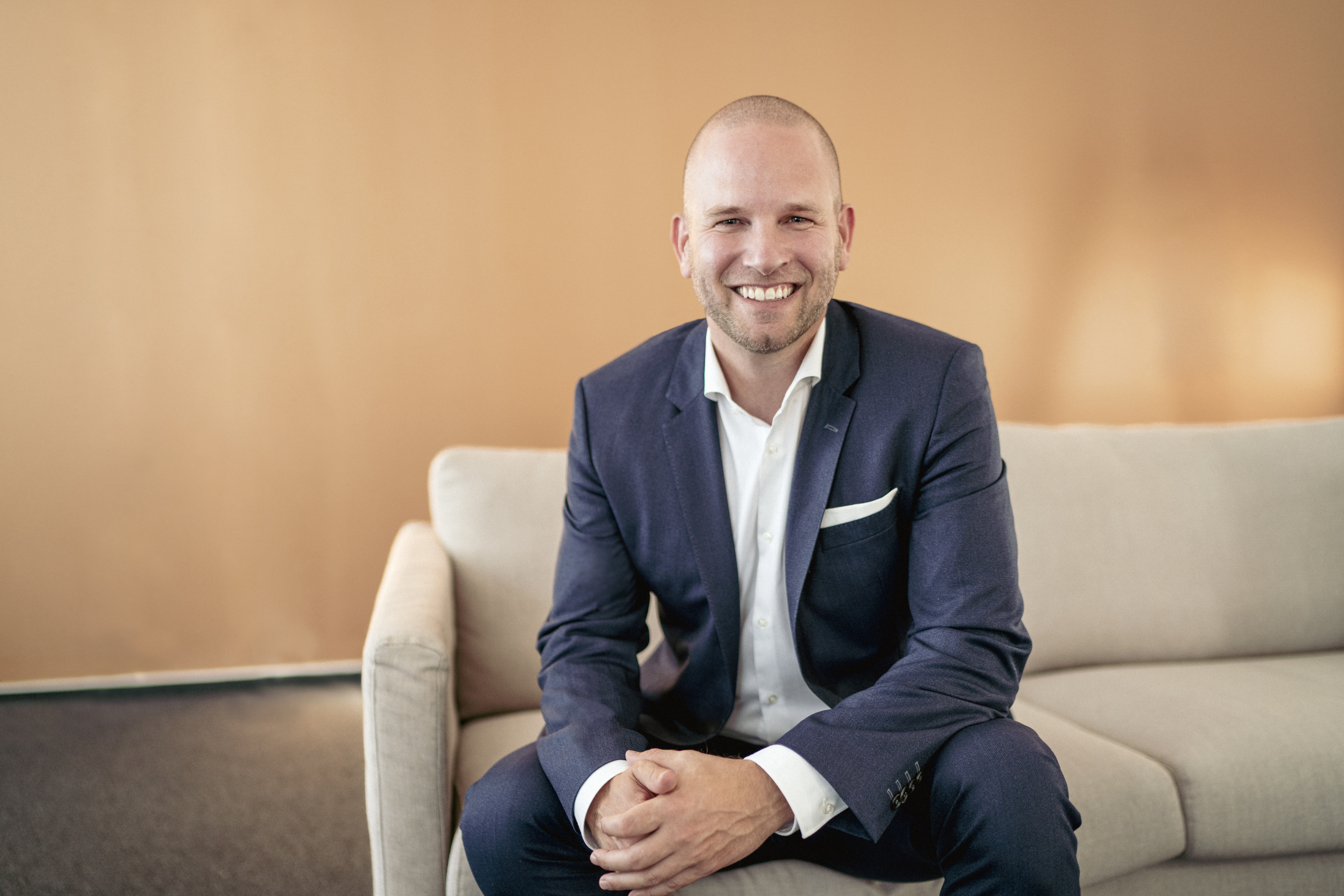 Prof. Dr. Niels Van Quaquebeke — Professor of Leadership at Kühne Logistics University Hamburg